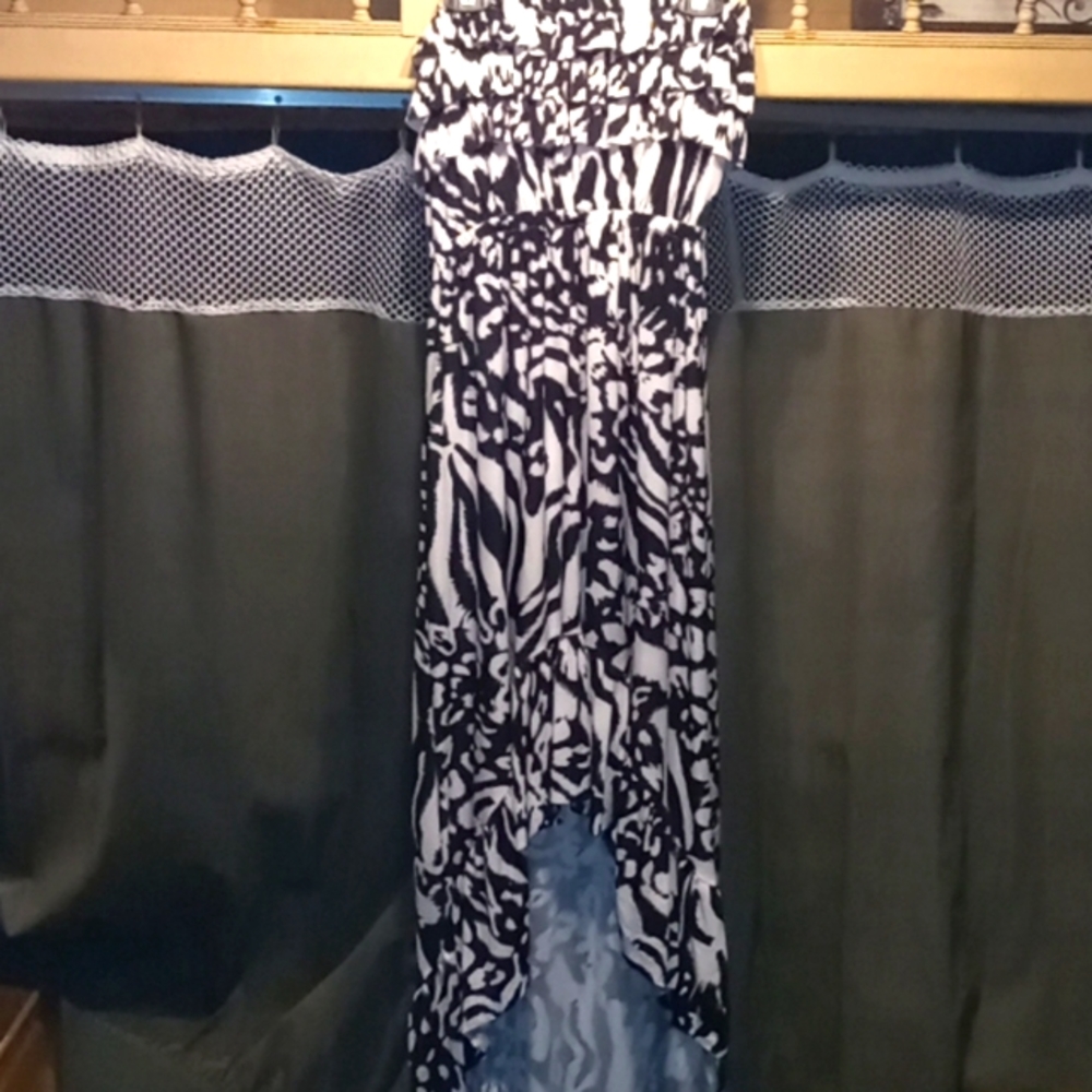 FINAL DROP ..STRAPLESS ZEBRA PRINT DRESS